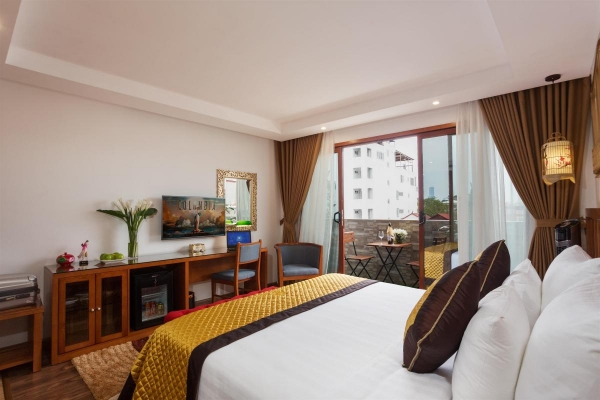 Premium Balcony Double Or Twin Room